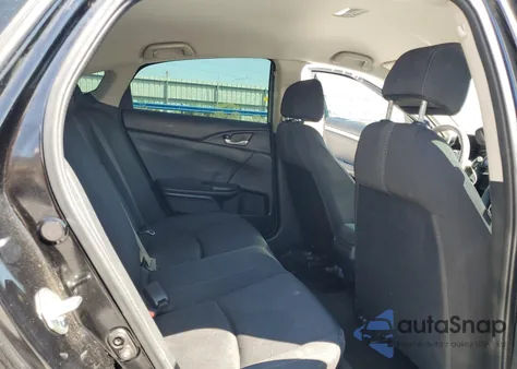 2018 Honda Civic Lx z USA, uszkodzony, nr VIN 2HGFC2F58JH607729